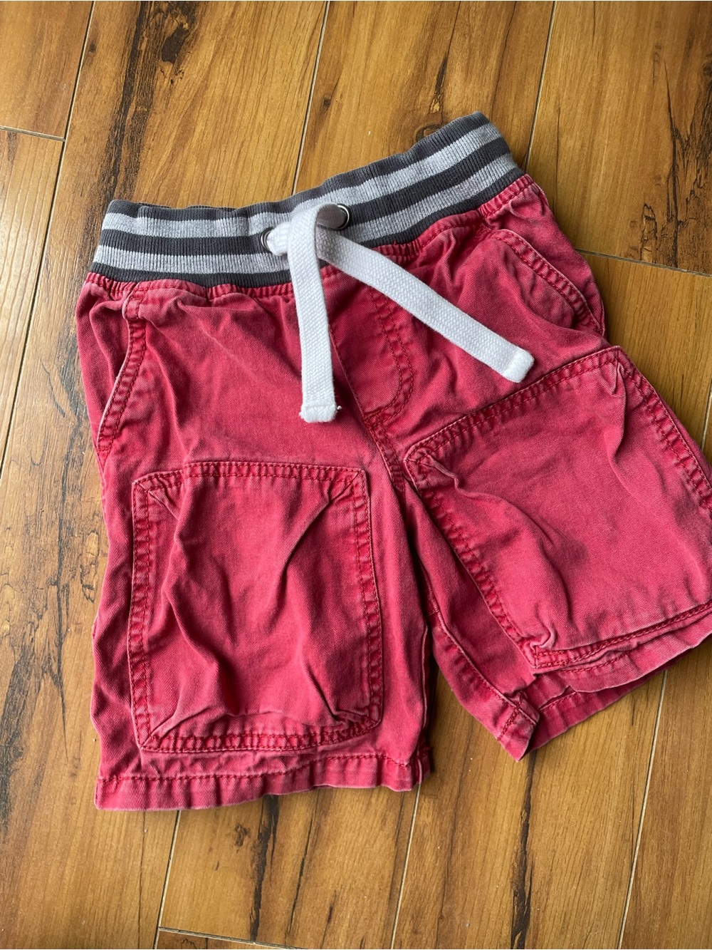 Mini Boden Faded Red Drawstring Kids Shorts with Gray Waistband